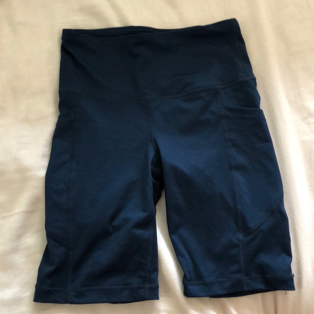 Blue Biker shorts with pockets